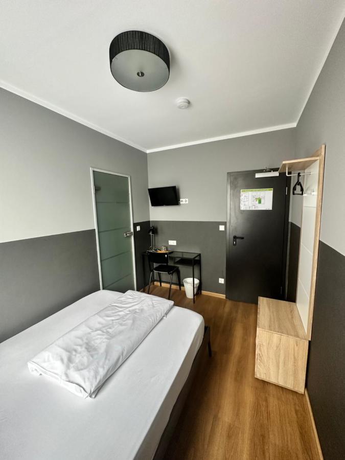 אופנבאך Hotel Fly ' In מראה חיצוני תמונה