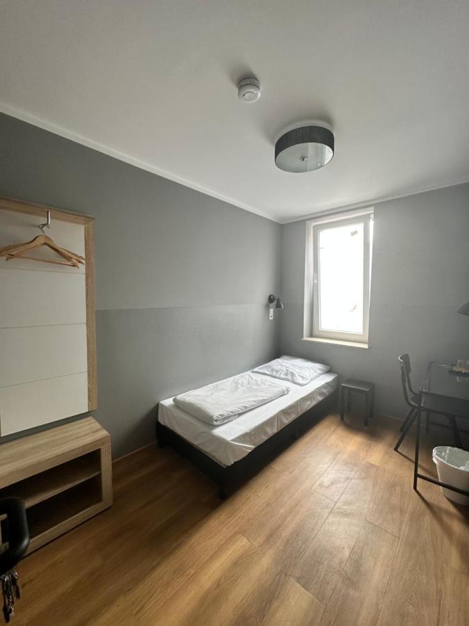 אופנבאך Hotel Fly ' In מראה חיצוני תמונה